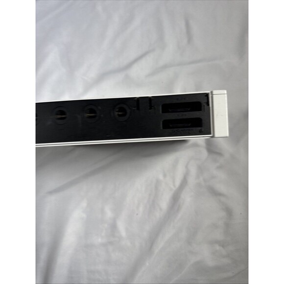 Nintendo Wii‎ Console White 2006 RVL-001 For Parts - Picture 2 of 8